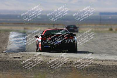 media/Oct-26-2025-CalClub SCCA (Sun) [[8ce1e69566]]/Group 4/Grapevine/